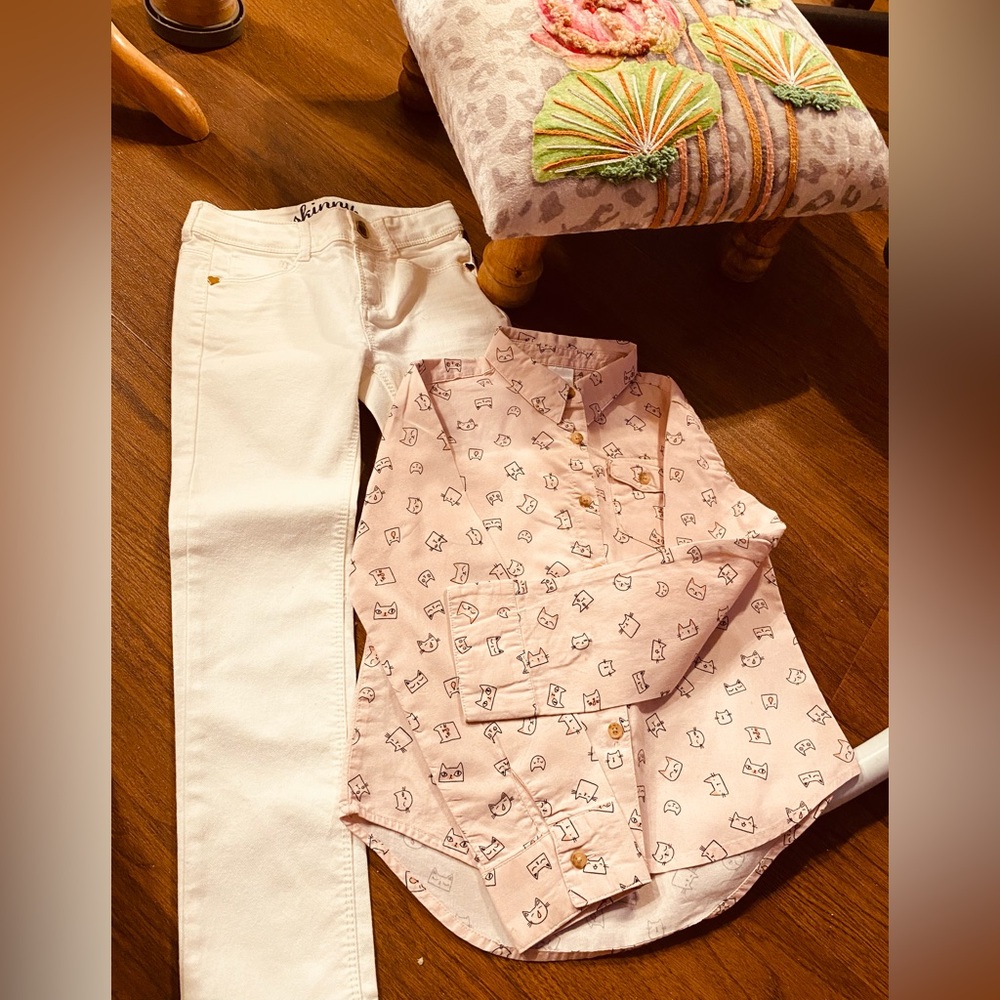 Pink Cat Print Shirt and White Jeans Set